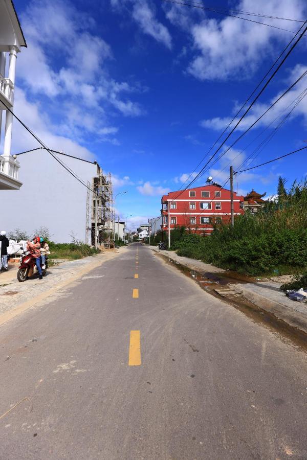 Lan Manh Hotel Dalat Bagian luar foto